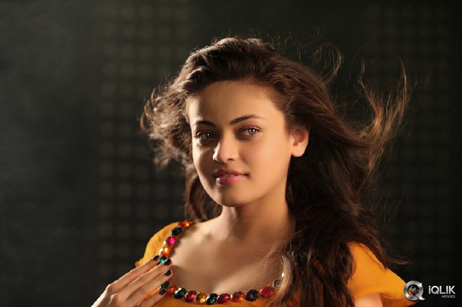 Sneha-Ullal